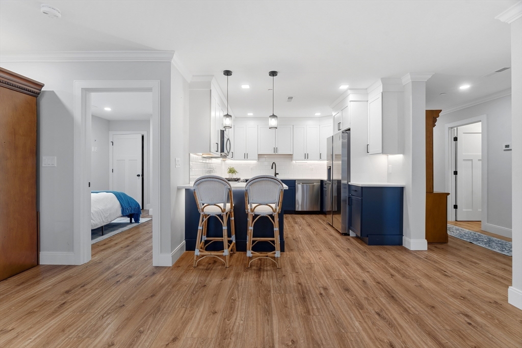 1721 Centre Street, Unit 304 Boston, MA 02132 - Photo 5 of 33