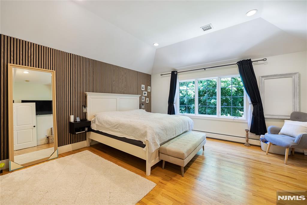 86 George Street Tenafly, NJ 07670 - Photo 19 of 39