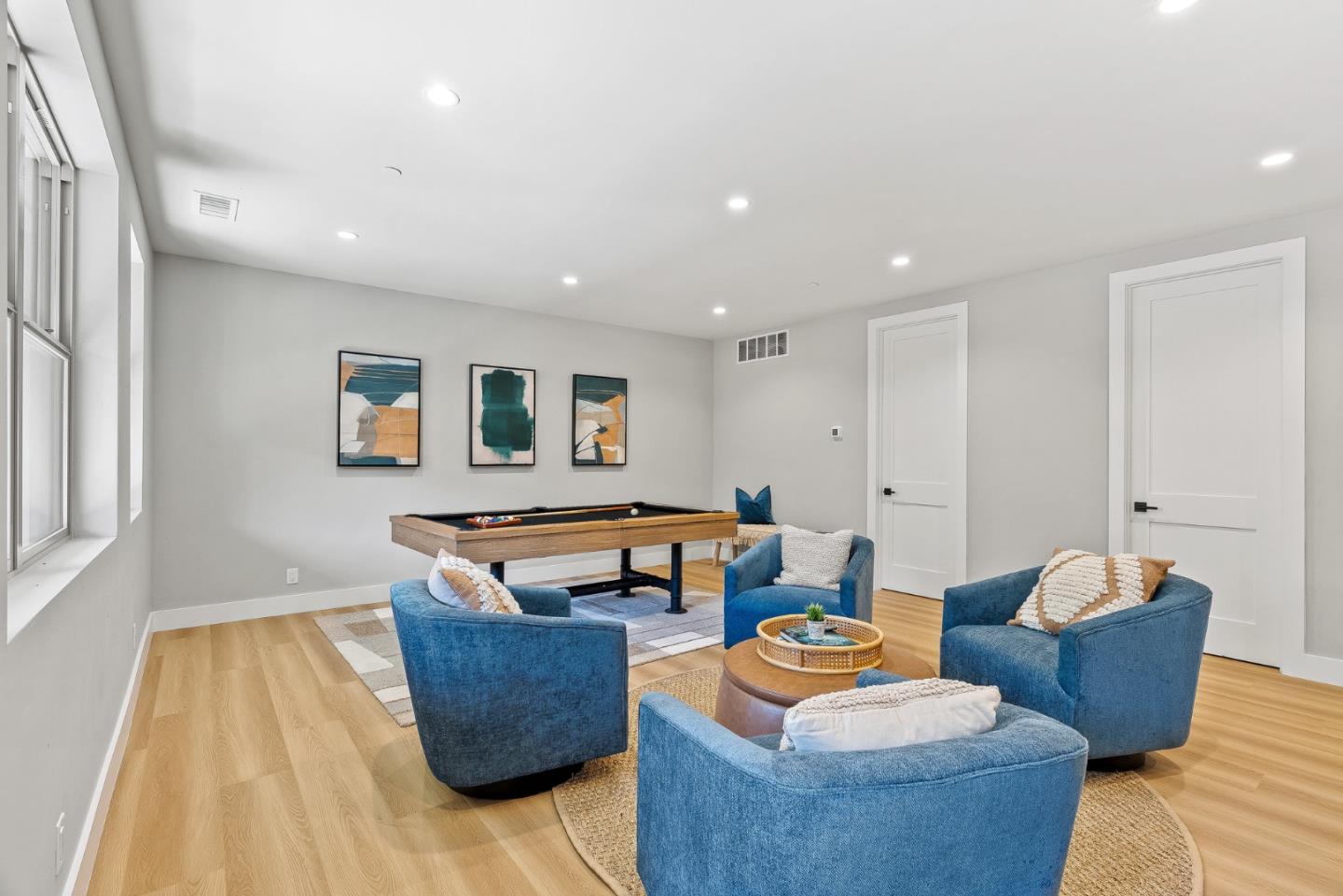 31 Indy Circle Soquel, CA 95073 - Photo 38 of 61 a living room with furniture and a wooden floor