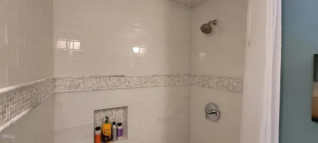 $949,000 | 213 Ashby Court, Oak View, CA 93022