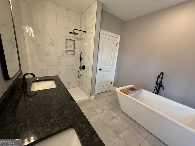 $449,500 | 28 Beverly Lane, Thomaston, GA 30286