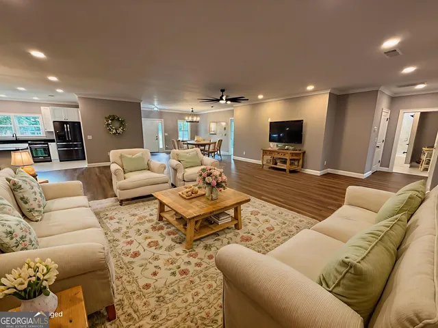 $449,500 | 28 Beverly Lane, Thomaston, GA 30286