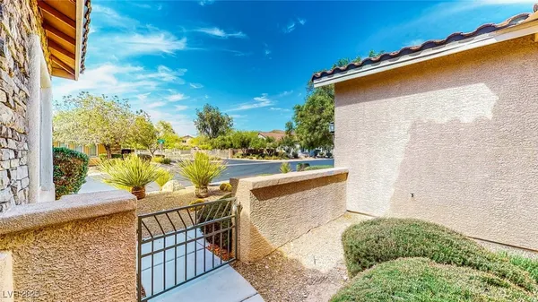 $649,000 | 9052 Creed Mountain Place, Las Vegas, NV 89178