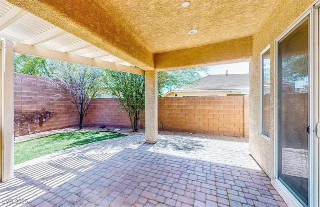 $719,000 | 9052 Creed Mountain Place, Las Vegas, NV 89178