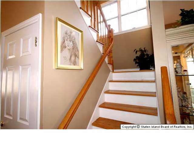 55 Dalemere Road Staten Island, NY 10304 - Photo 12 of 19 Additional Photo