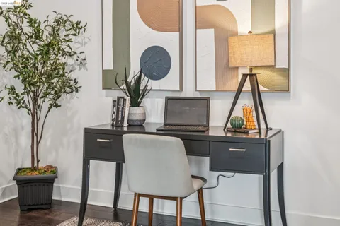 $999,000 | 438 West Grand Avenue, Unit 420, Oakland, CA 94612