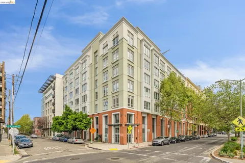 $999,000 | 438 West Grand Avenue, Unit 420, Oakland, CA 94612