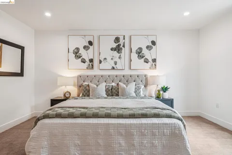 $999,000 | 438 West Grand Avenue, Unit 420, Oakland, CA 94612