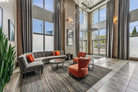 $999,000 | 438 West Grand Avenue, Unit 420, Oakland, CA 94612