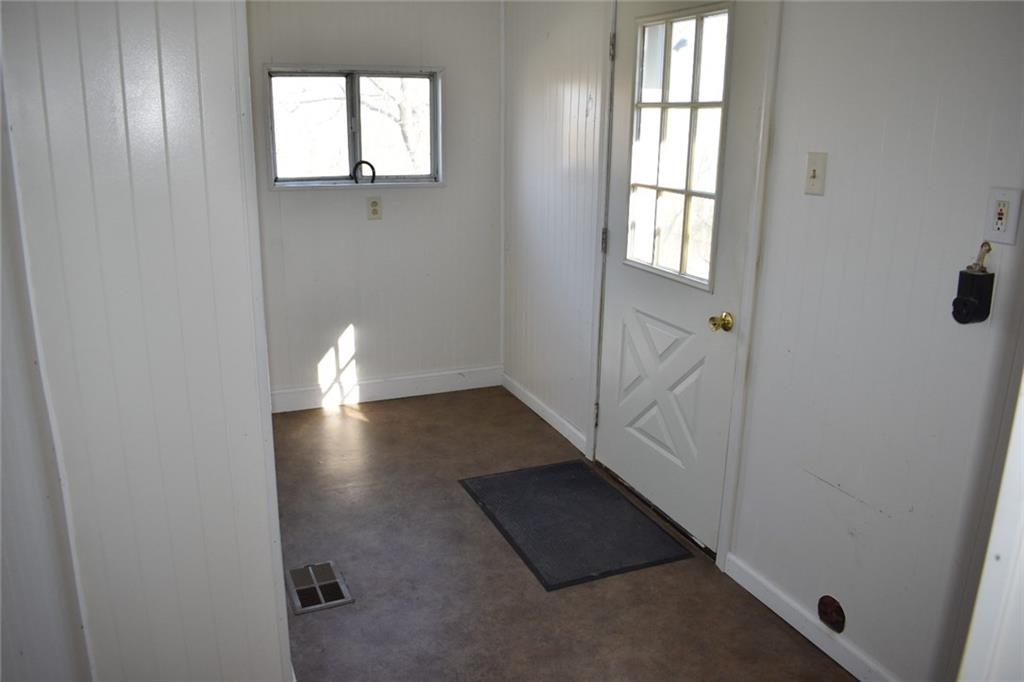 474 Myers Road Eighty Four, PA 15330 - Photo 12 of 20