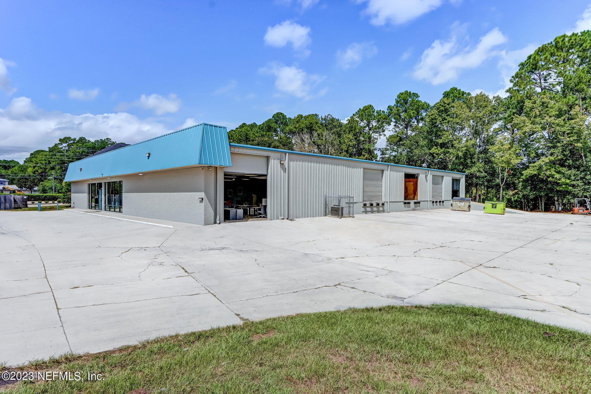 11417 Saints Road Jacksonville, FL 32246 - Photo 3 of 44 64-web-or-mls-21-print-LR_11417_Saints_R