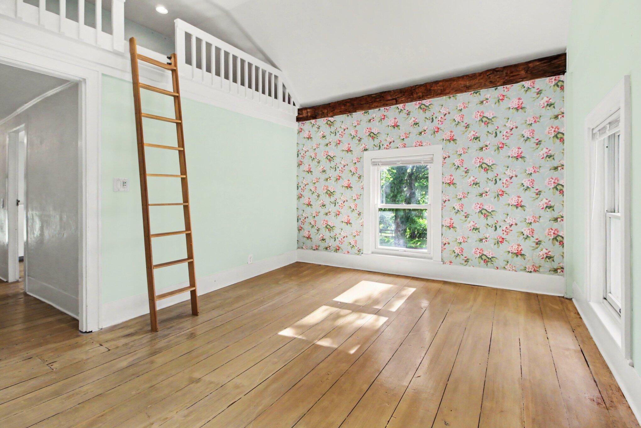 2663 North Harris Road Ypsilanti, MI 48198 - Photo 10 of 29 010_file_7561