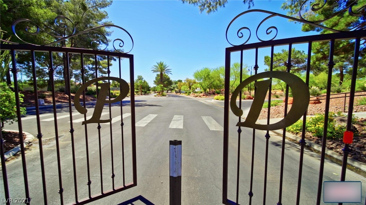4921 Black Bear Road, Unit 202 Las Vegas, NV 89149 - Photo 15 of 34