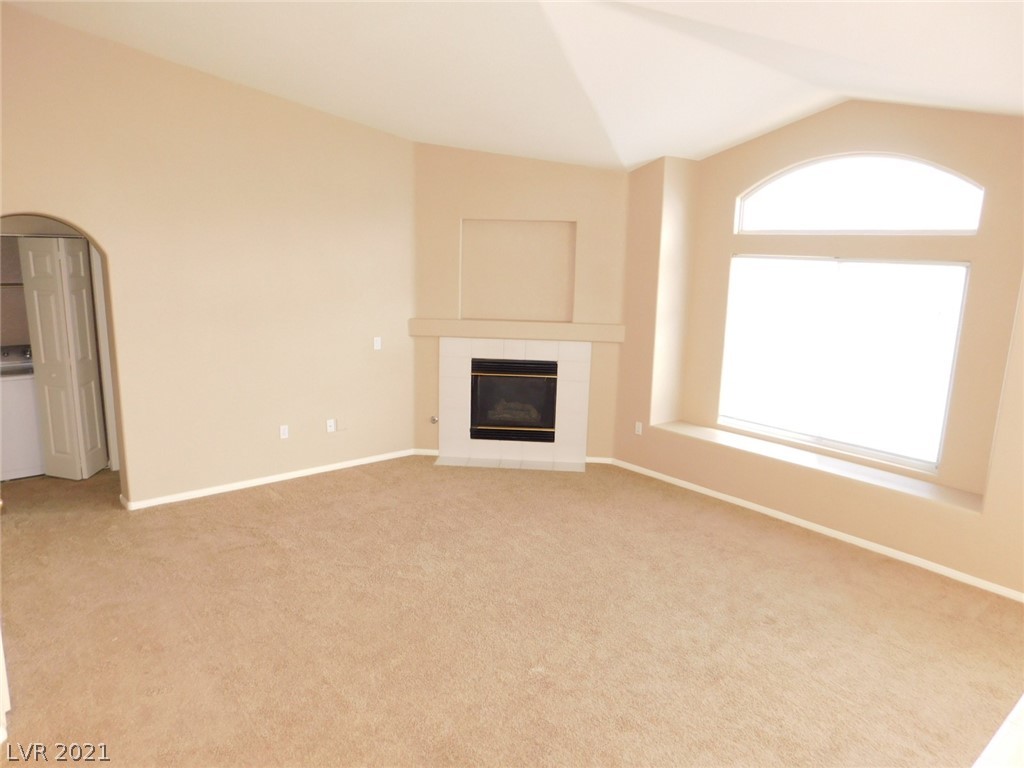 4921 Black Bear Road, Unit 202 Las Vegas, NV 89149 - Photo 5 of 34