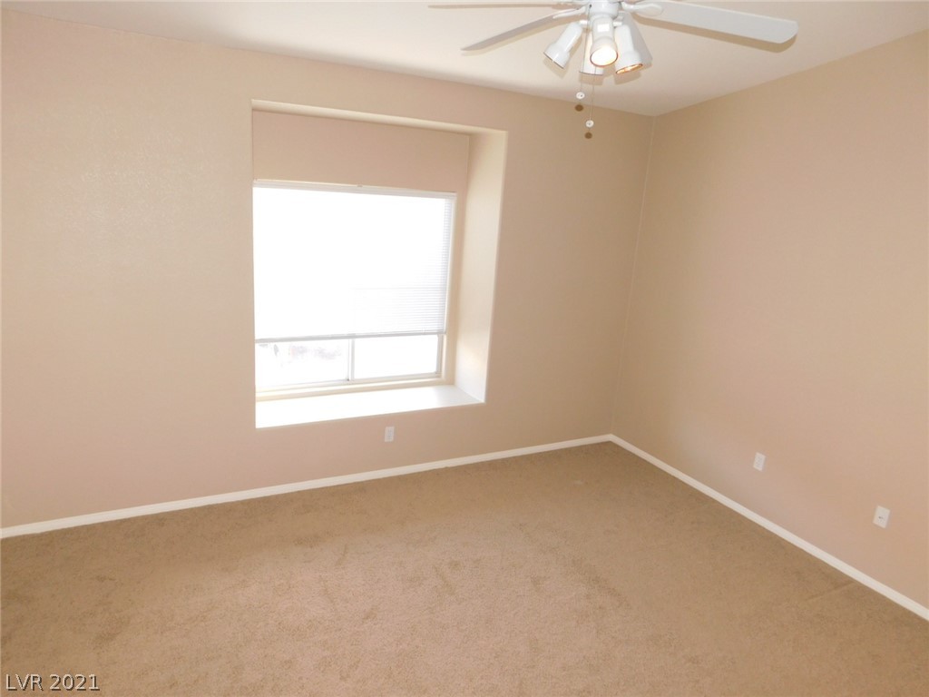 4921 Black Bear Road, Unit 202 Las Vegas, NV 89149 - Photo 6 of 34