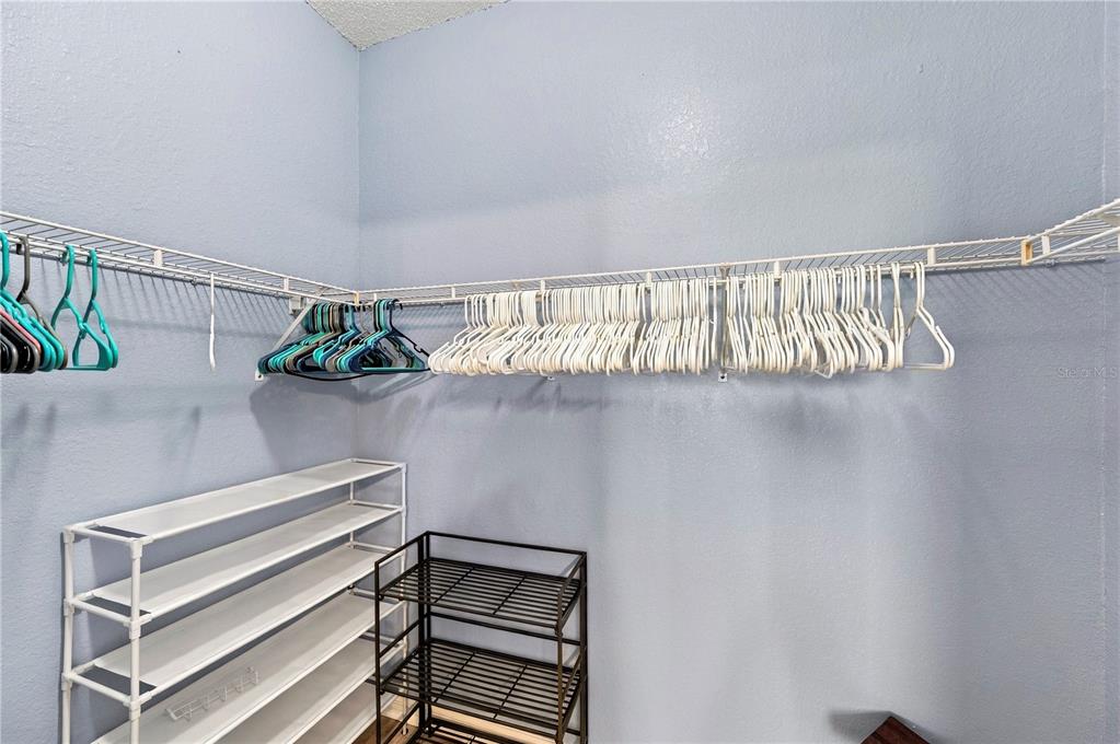 1050 Starkey Road, Unit 709 Largo, FL 33771 - Photo 18 of 34 Gallery Image 18