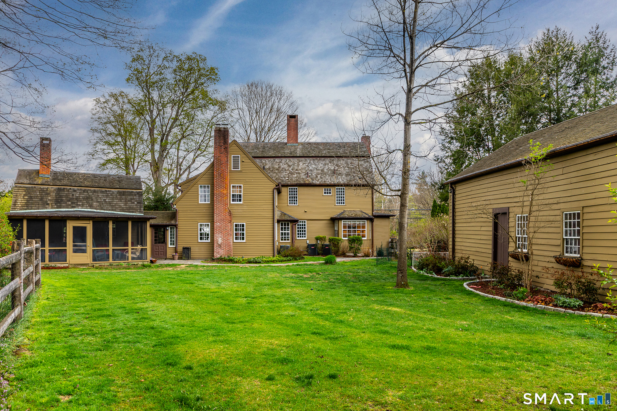 30 Hollow Road Woodbury, CT 06798 - Photo 33 of 40 a view of a yard in front of a house