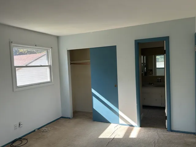 $334,800 | 699 Darlington Lane, Crystal Lake, IL 60014