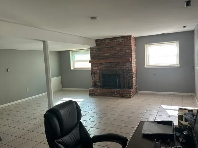 $334,800 | 699 Darlington Lane, Crystal Lake, IL 60014