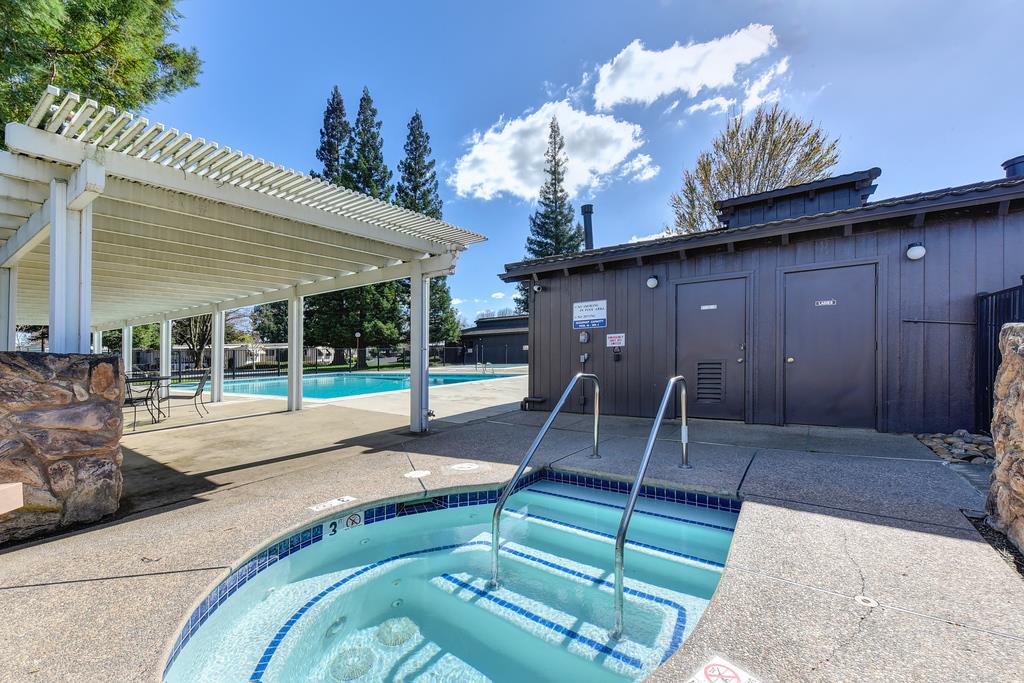 14789 Jurata Court Rancho Murieta, CA 95683 - Photo 34 of 36 a building outdoor space with seating space
