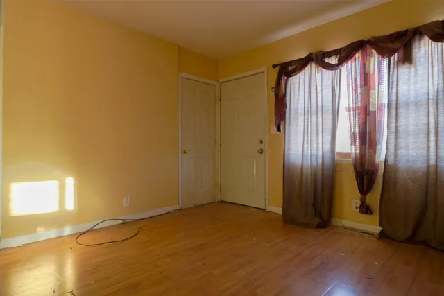 $99,900 | 5725 North 60th Street, Milwaukee, WI 53218