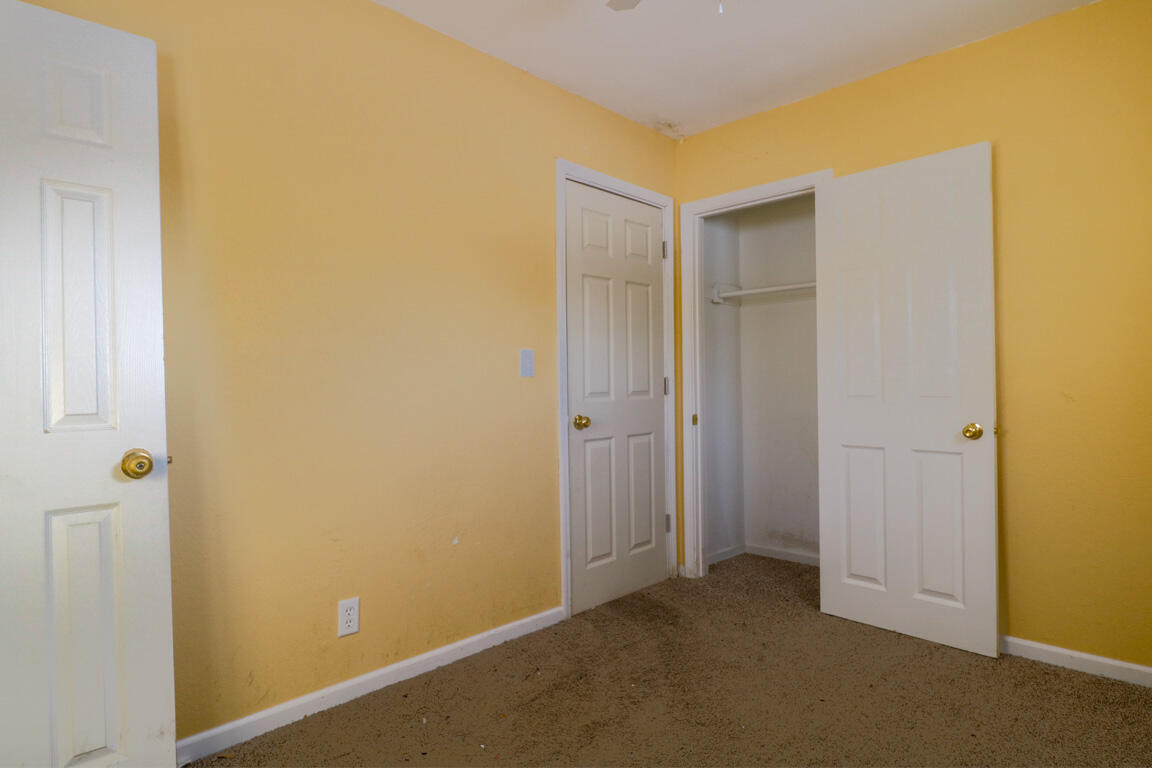 5725 North 60th Street Milwaukee, WI 53218 - Photo 8 of 10 Bedroom 2