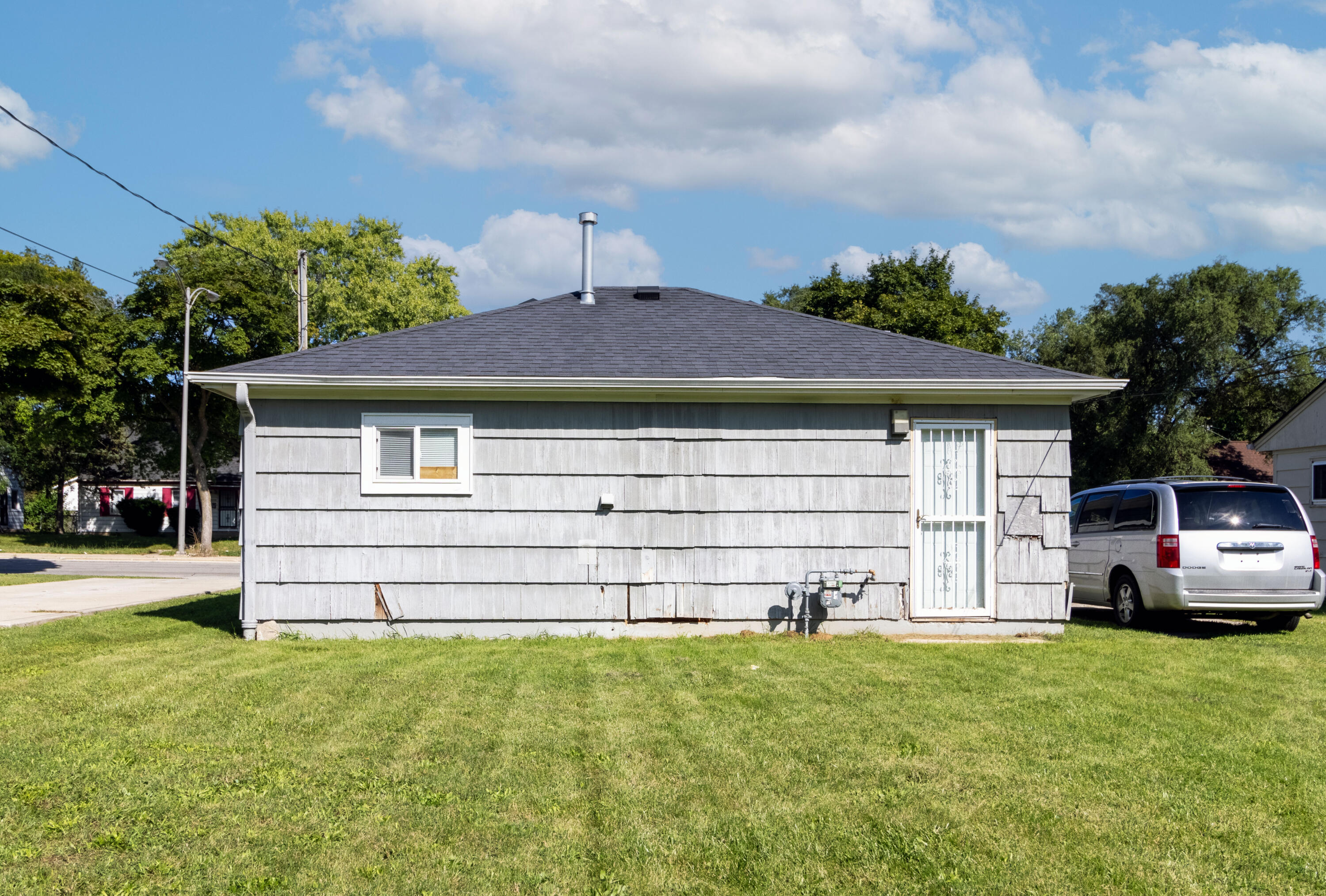 5725 North 60th Street Milwaukee, WI 53218 - Photo 10 of 10 Back-of-house