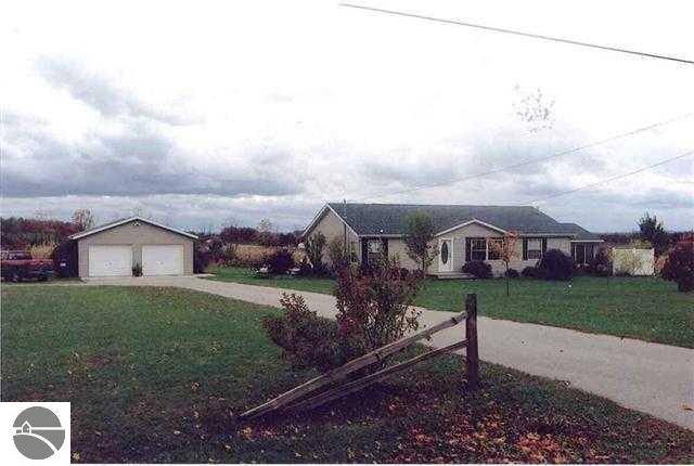 1741976.JPG