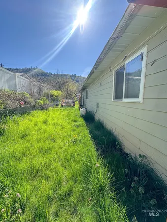 $250,000 | 218 State Street, Juliaetta, ID 83535