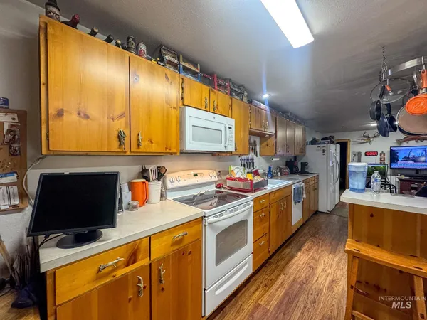 $250,000 | 218 State Street, Juliaetta, ID 83535
