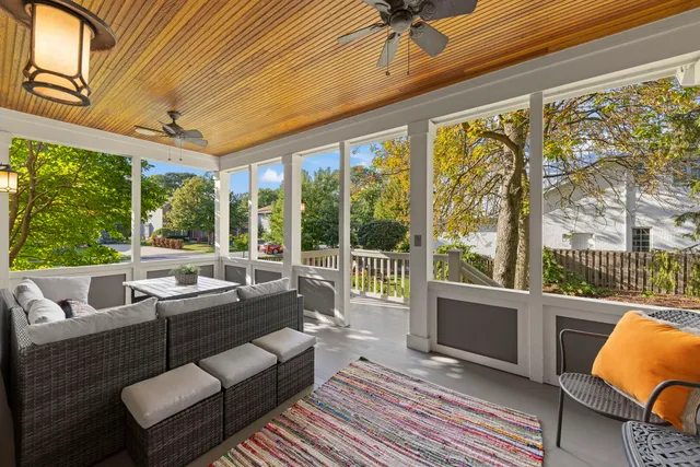 $1,575,000 | 4947 Stonewall Avenue, Downers Grove, IL 60515