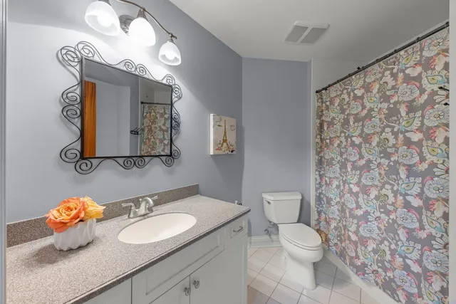 $1,575,000 | 4947 Stonewall Avenue, Downers Grove, IL 60515