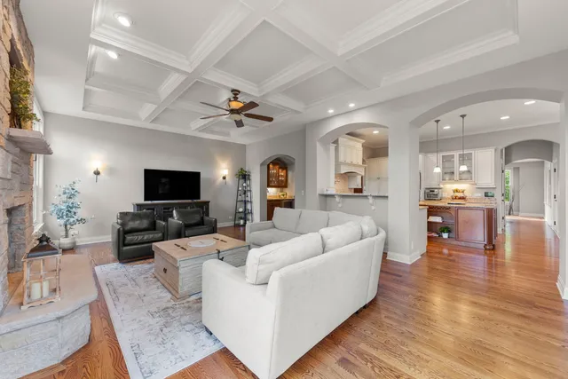 $1,575,000 | 4947 Stonewall Avenue, Downers Grove, IL 60515