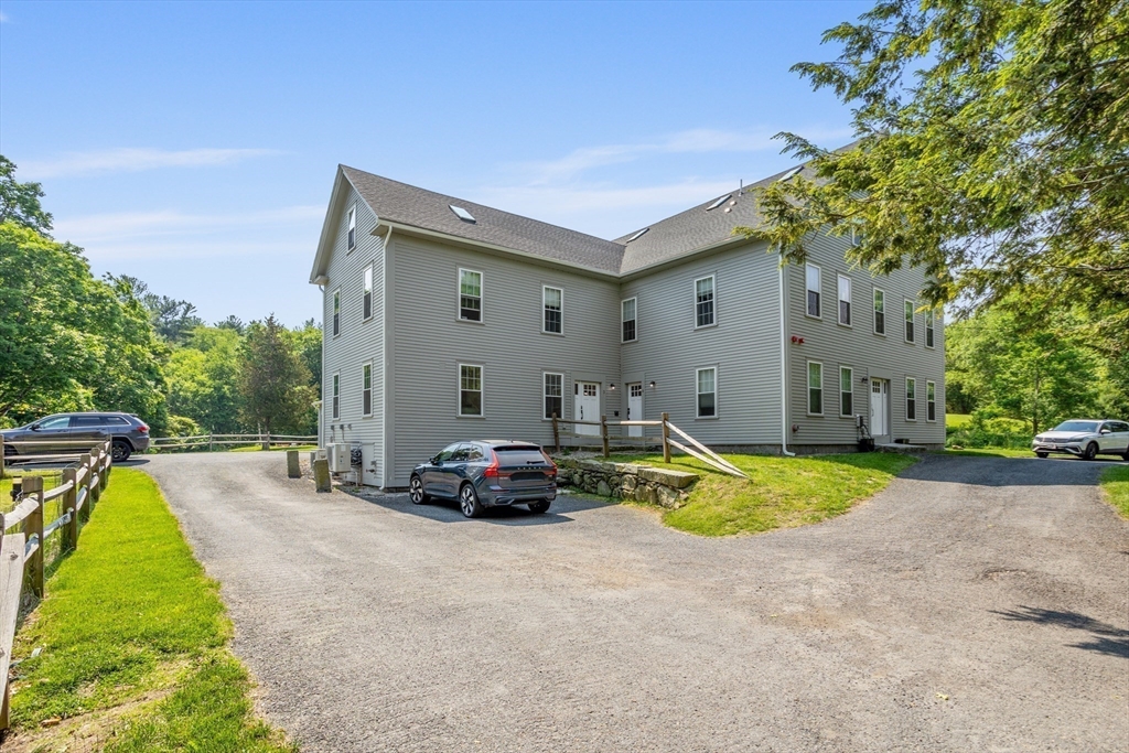 166 Littleton Road, Unit 3 Harvard, MA 01451 - Photo 36 of 42 Gallery Image 36