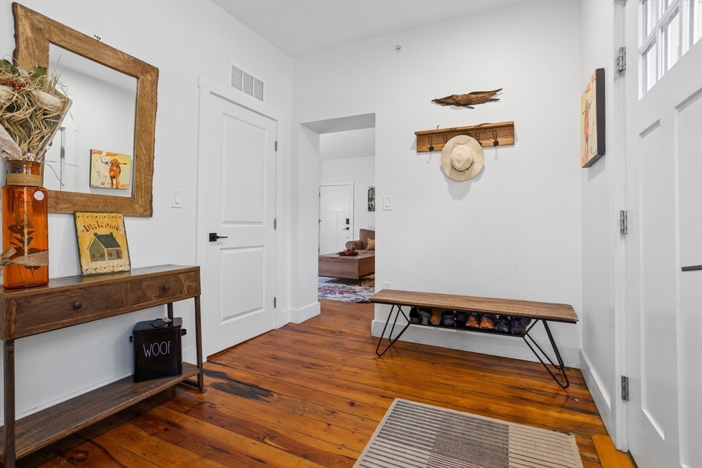 166 Littleton Road, Unit 3 Harvard, MA 01451 - Photo 10 of 42 Gallery Image 10