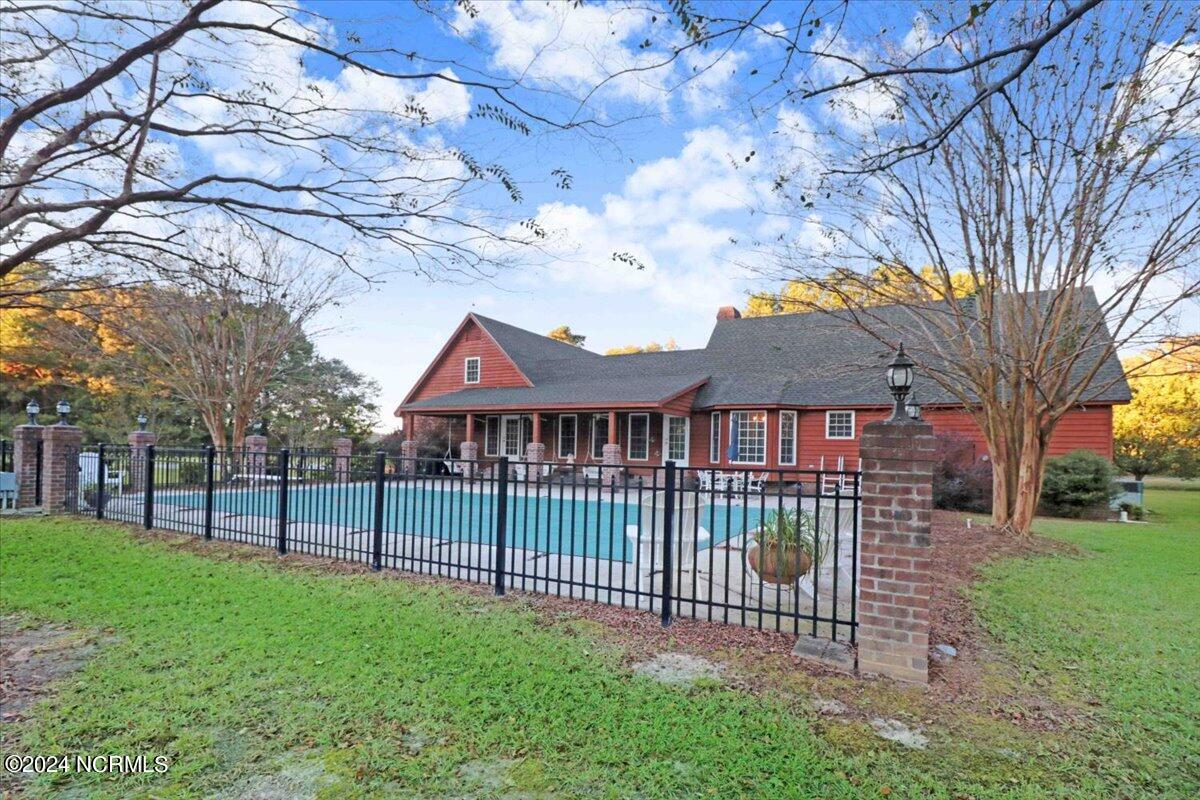 8660 Suttontown Road Faison, NC 28341 - Photo 16 of 66 10-8660 Suttontown Rd-10