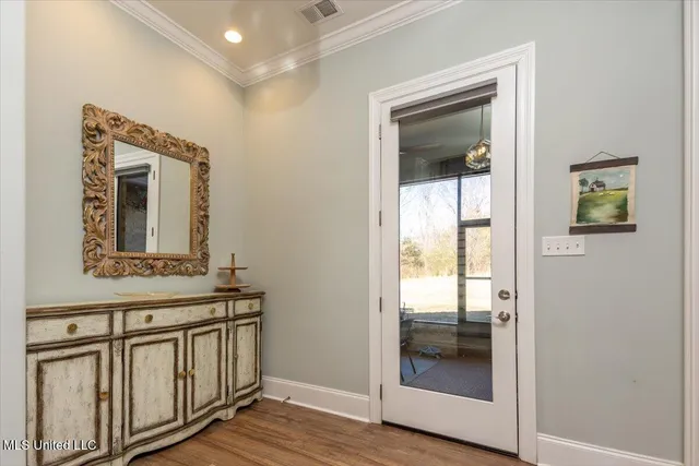 $675,000 | 11992 Hidden Acrs Drive, Byhalia, MS 38611