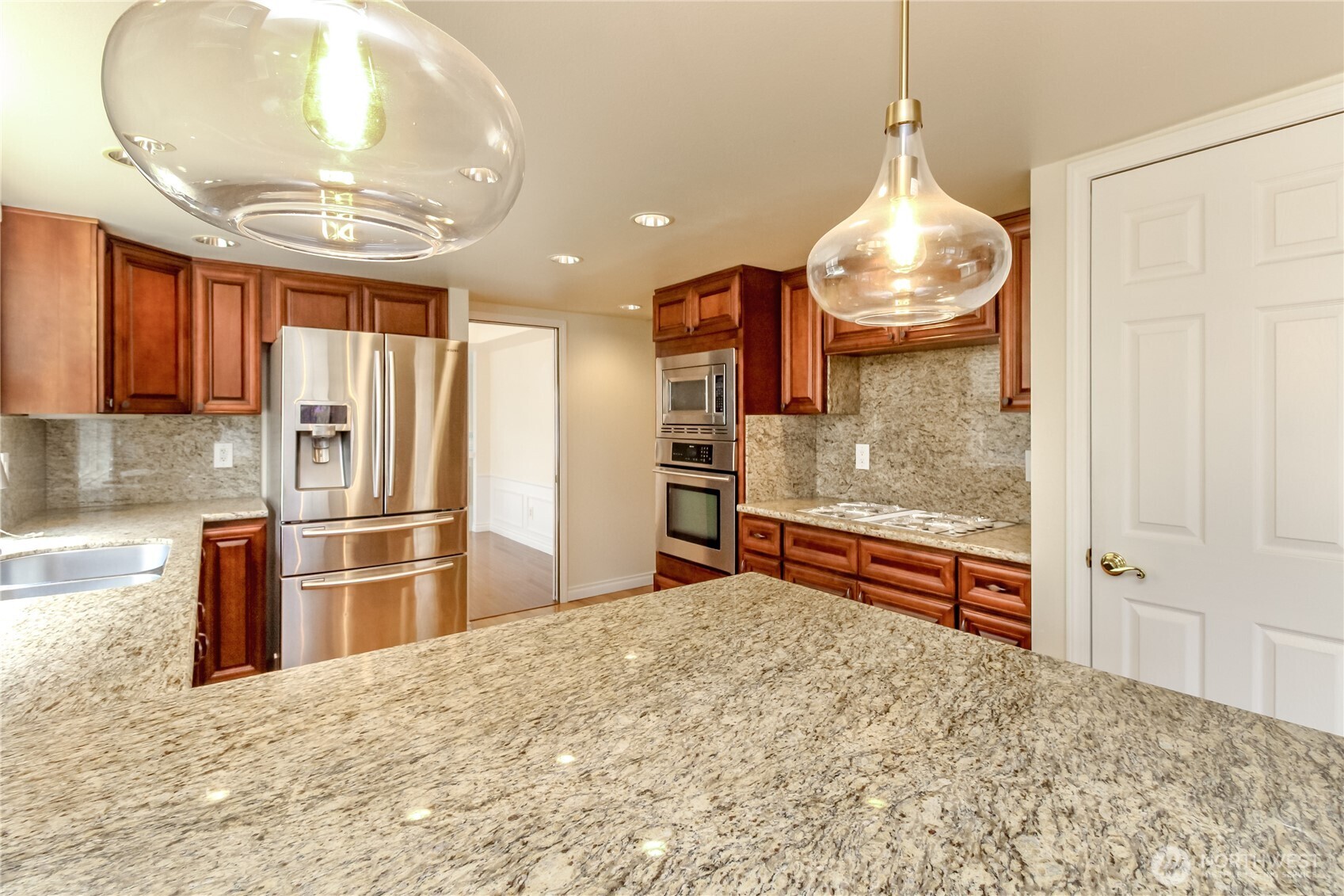 33615 7th Place Southwest Federal Way, WA 98023 - Photo 18 of 40
