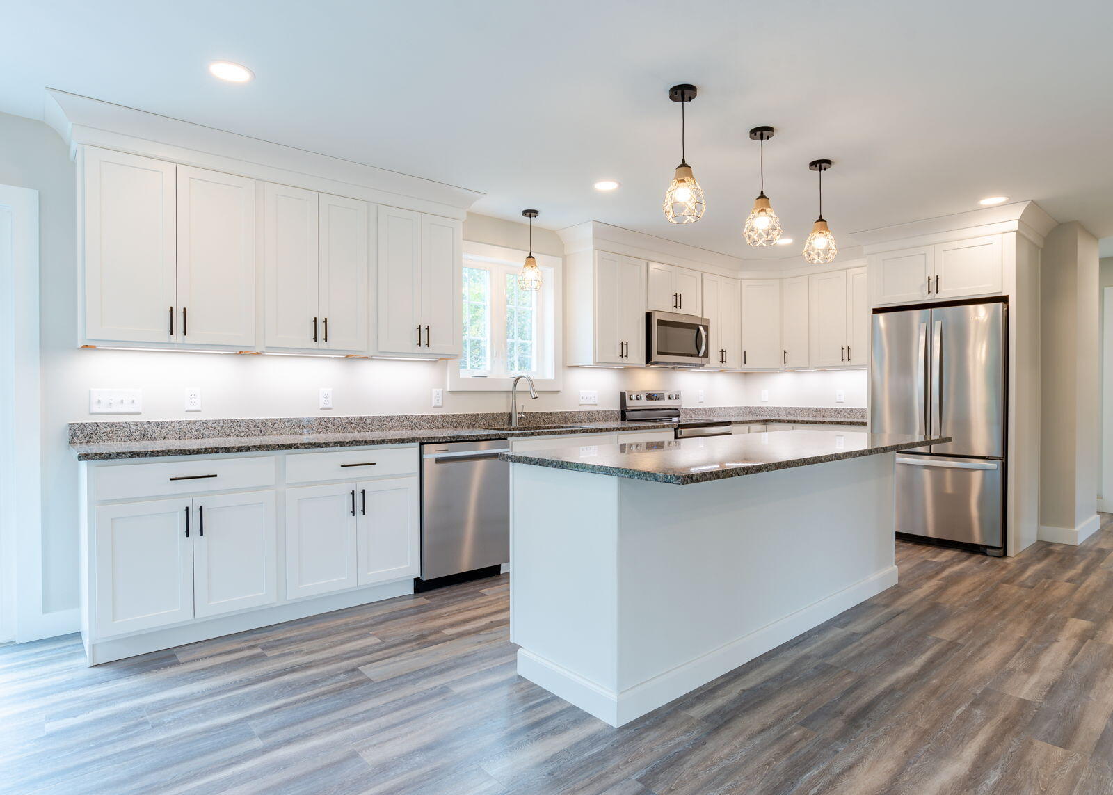 173 Stanley Road Springvale, ME 04083 - Photo 15 of 50 173StanleyRd-Sanford-03