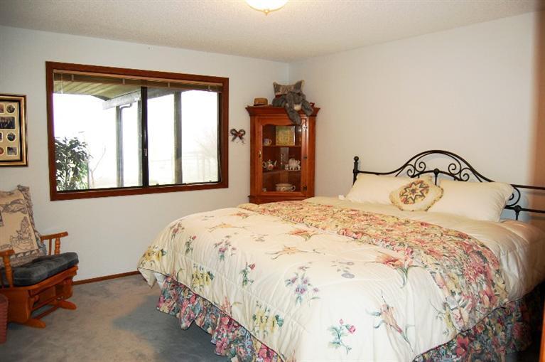 2035 Knowles Road Medford, OR 97501 - Photo 19 of 23 Additional Photo