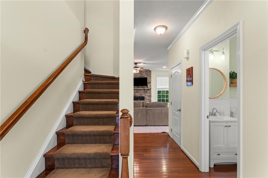 217 Old Hickory Road Zelienople, PA 16063 - Photo 23 of 37