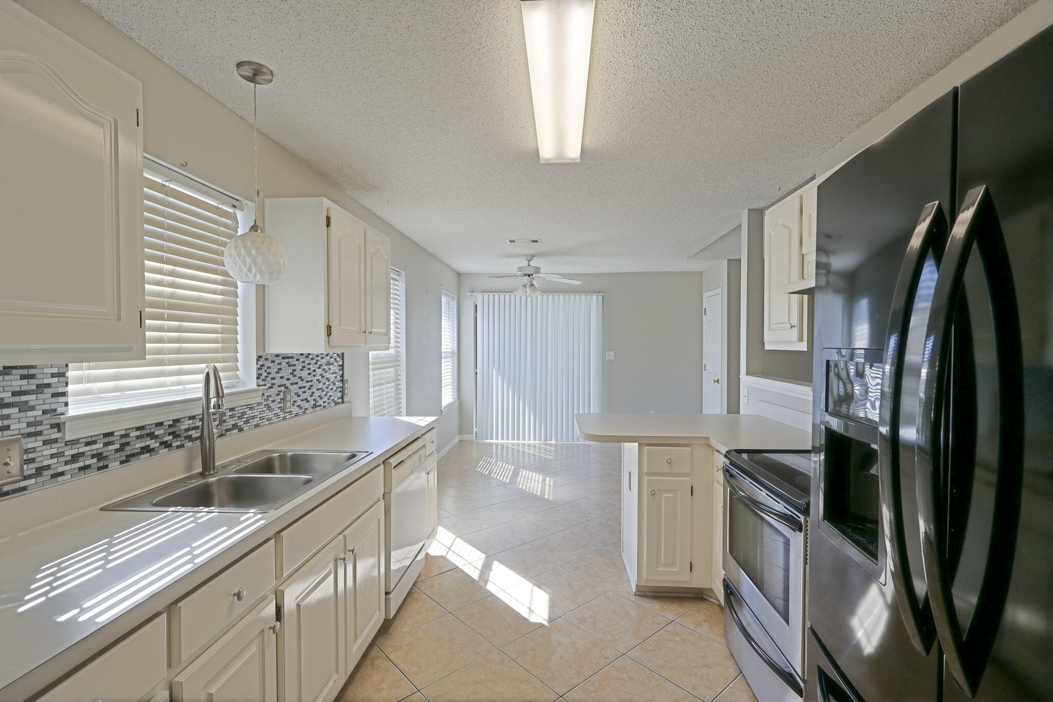 34 Stowe Road Mary Esther, FL 32569 - Photo 6 of 24