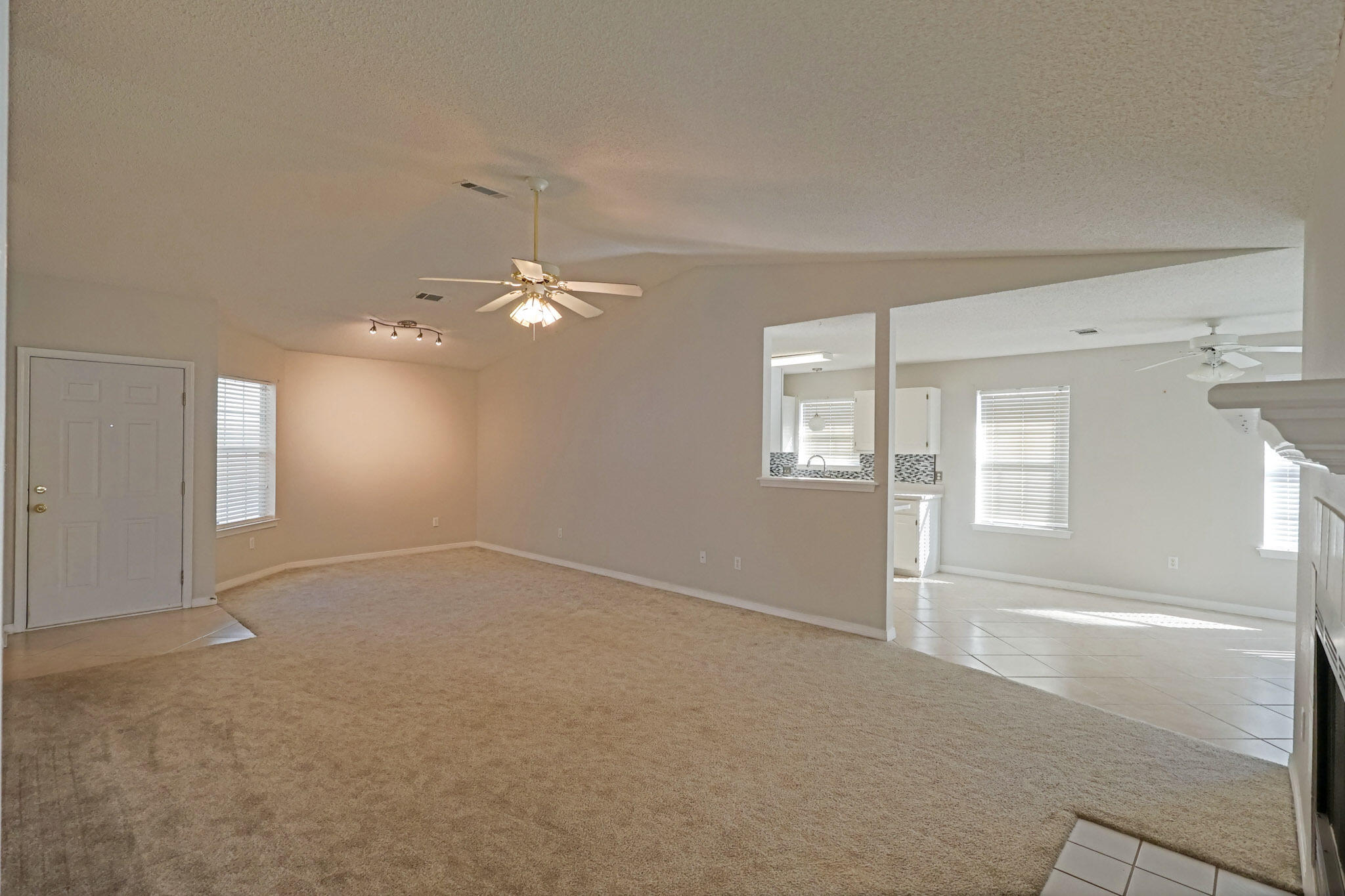34 Stowe Road Mary Esther, FL 32569 - Photo 9 of 24