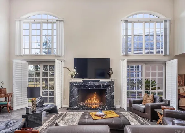 $1,475,000 | 7487 Via De Fortuna, Carlsbad, CA 92009