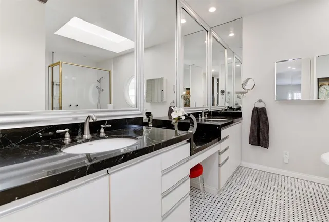 $1,475,000 | 7487 Via De Fortuna, Carlsbad, CA 92009