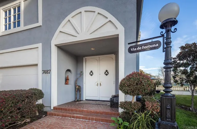 $1,475,000 | 7487 Via De Fortuna, Carlsbad, CA 92009
