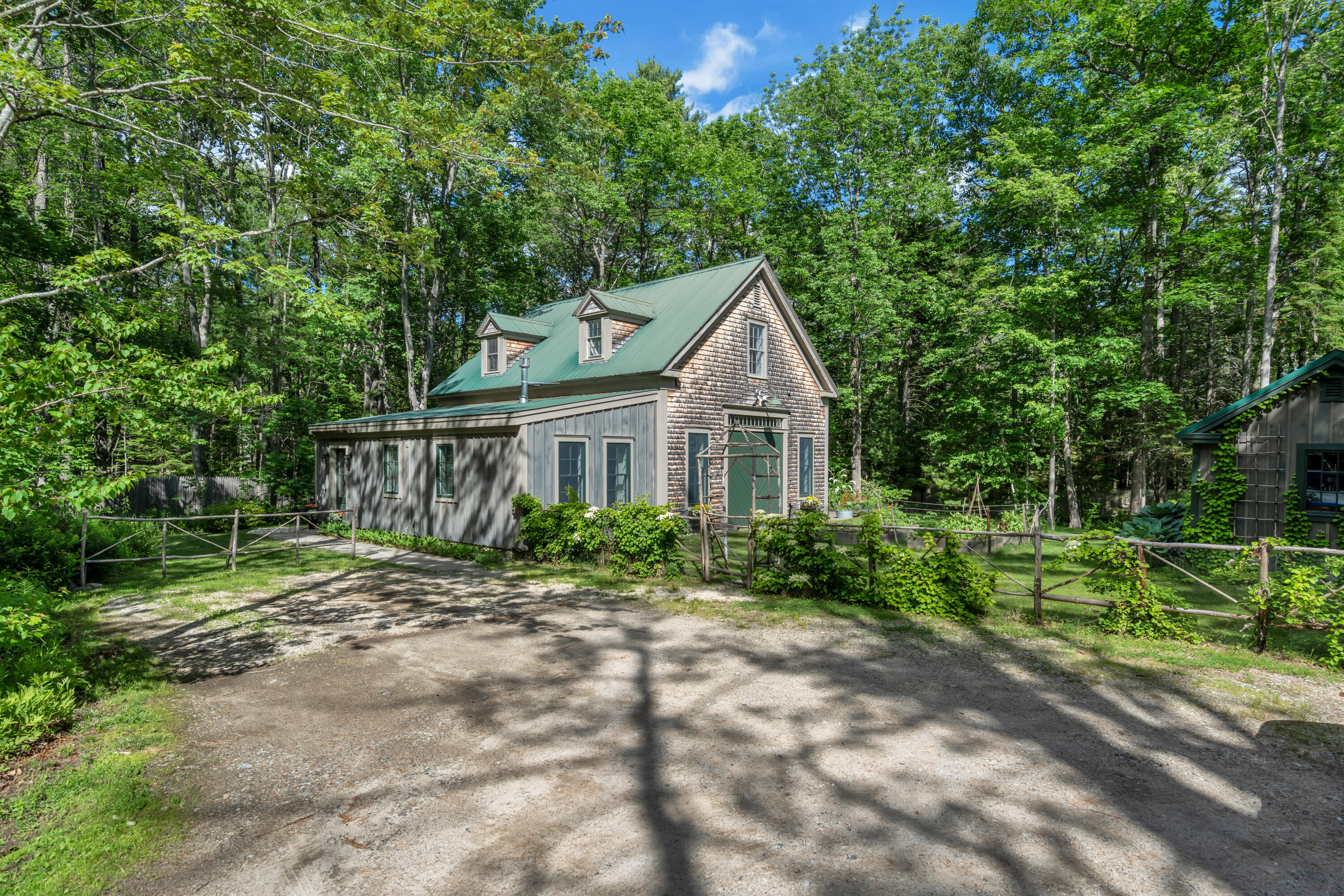 67 South Freeport Road Freeport, ME 04032 - Photo 4 of 52 35