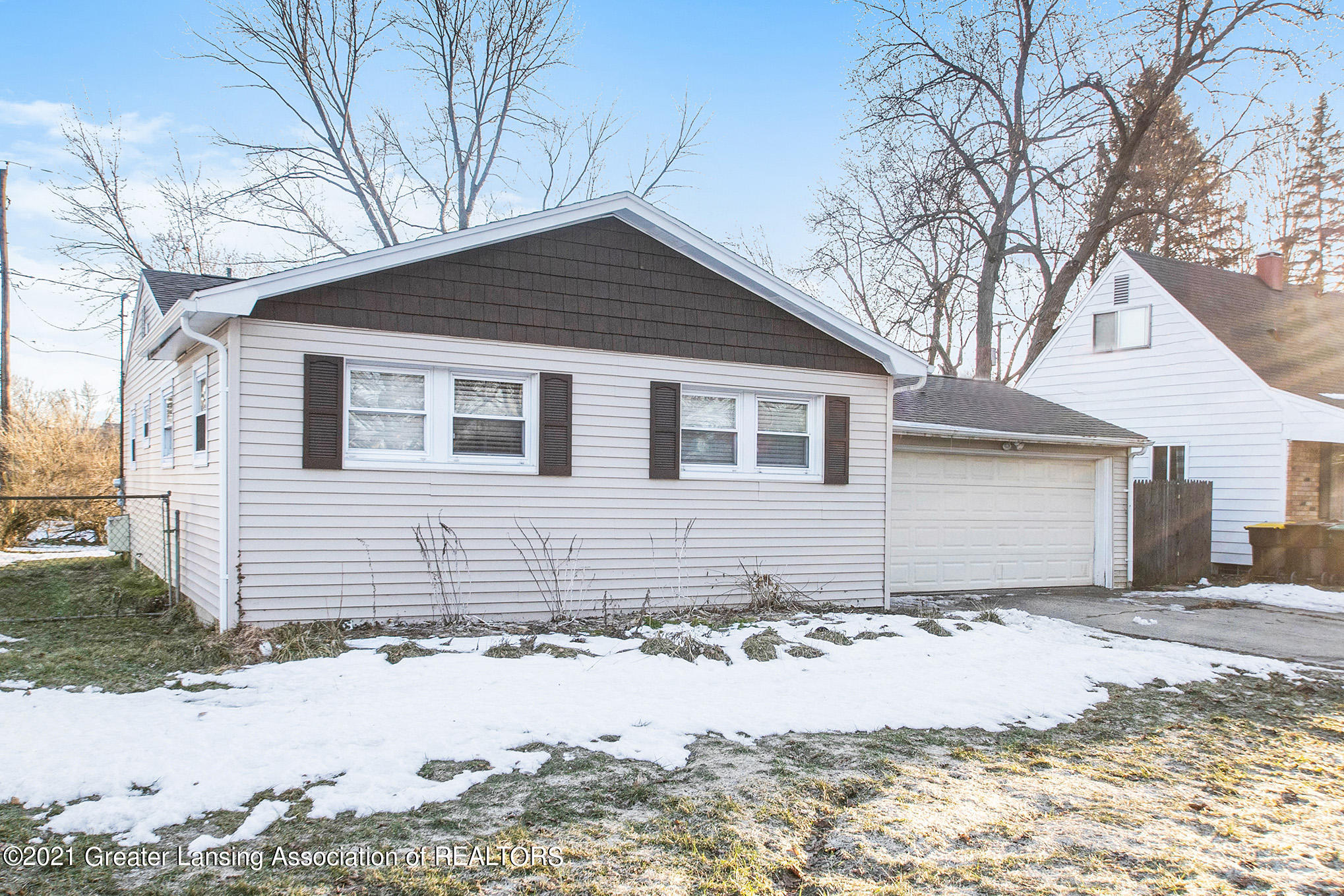 4705 Holt Road Holt, MI 48842 - Photo 2 of 25 2