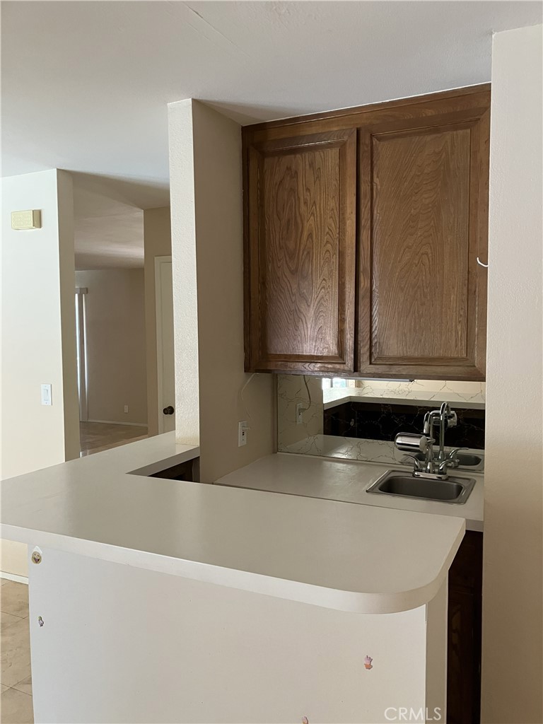 282 Summit Road La Verne, CA 91750 - Photo 13 of 26 Wet Bar
