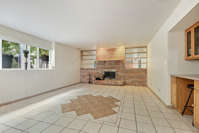 217 Churn Road Matteson, IL 60443 - Photo 6 of 12